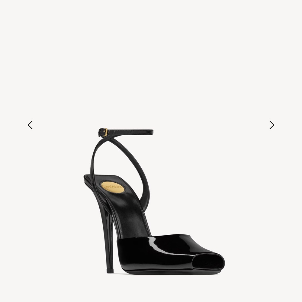 Saint Laurent Le Scandale